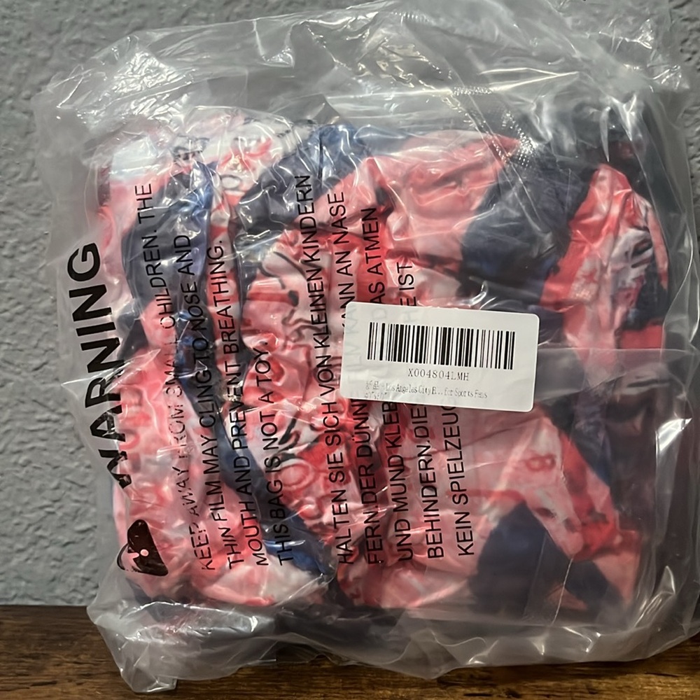 Los Angeles, Anaheim Angels baseball blanket
Size: 40x50 - Picture 3 of 3